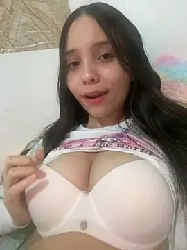 Snapshot of MiaJacksonn chatting on December 31, 2024, 1:26 am MiaJacksonn online show from December 31, 2024, 1:26 am