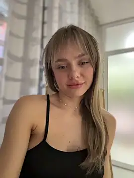 Kylie Desire online show from November 17, 2025, 3:56 am