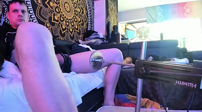 Snapshot of slankecrosdresser chatting on January 26, 2025, 11:17 am slankecrosdresser online show from January 26, 2025, 11:17 am