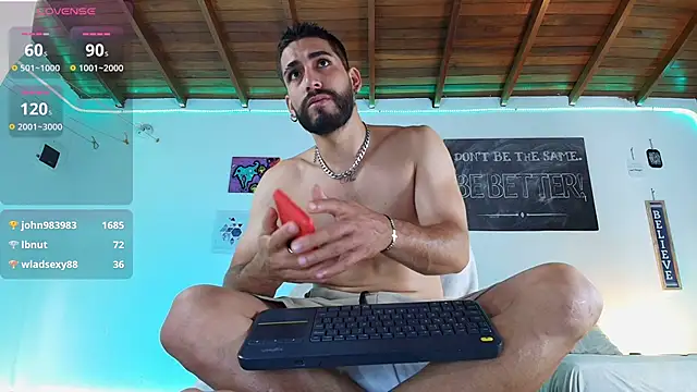 RyanCarter  online show from February 5, 2025, 5:31 pm