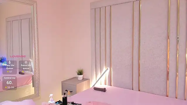 Snapshot of Saekohofman chatting on January 13, 2026, 4:07 am Saekohofman online show from January 13, 2026, 4:07 am