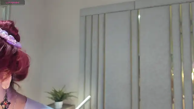 Snapshot of Saekohofman chatting on February 6, 2026, 4:06 am Saekohofman online show from February 6, 2026, 4:06 am