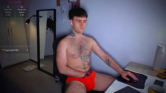 Snapshot of HonestAndrew chatting on February 11, 2026, 8:41 am HonestAndrew online show from February 11, 2026, 8:41 am