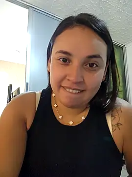 LizzRouse online show from March 17, 2026, 1:47 pm