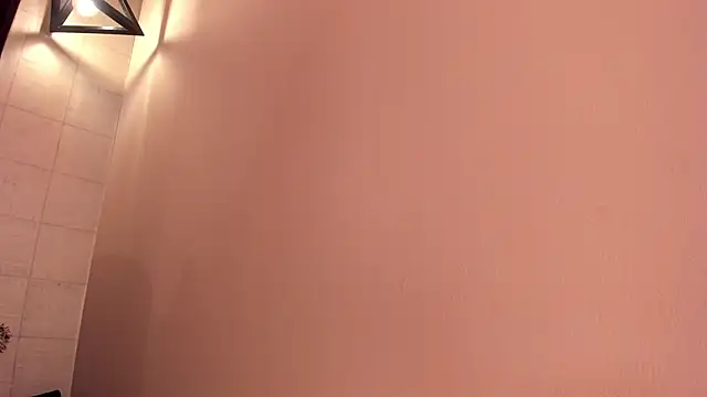 Snapshot of _rebecca1 chatting on February 13, 2025, 11:47 pm rebecca1 online show from February 13, 2025, 11:47 pm