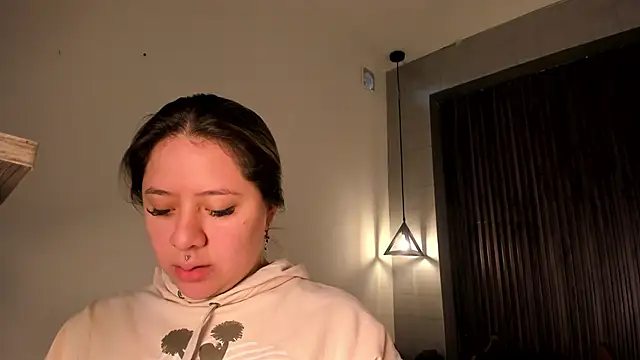 Snapshot of _rebecca1 chatting on March 19, 2025, 1:51 pm rebecca1 online show from March 19, 2025, 1:51 pm