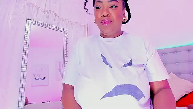 laqquishax online show from February 2, 2025, 1:30 pm