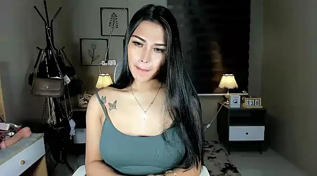 EternityBanks online show from January 30, 2025, 9:58 pm