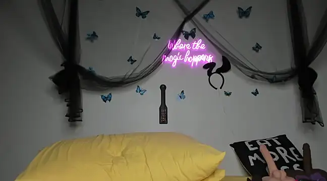 ThickAssRena online show from February 1, 2025, 10:13 pm