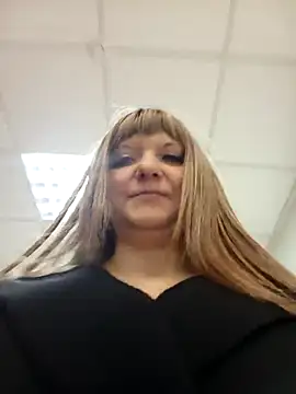 Snapshot of Office_Albertina chatting on February 28, 2025, 1:15 am Office Albertina online show from February 28, 2025, 1:15 am