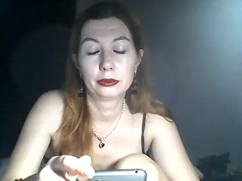Snapshot of Olesja chatting on January 10, 2026, 8:21 pm Olesja online show from January 10, 2026, 8:21 pm