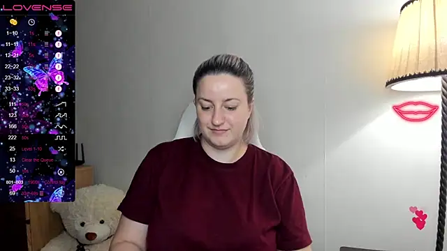 Snapshot of Christen_John_lover chatting on February 26, 2025, 11:26 pm Christen John lover online show from February 26, 2025, 11:26 pm