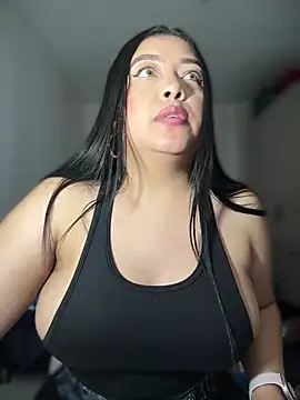 Snapshot of cami_ortiz__ chatting on January 17, 2025, 2:18 am cami ortiz online show from January 17, 2025, 2:18 am