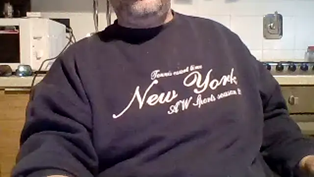 Snapshot of woww791 chatting on October 28, 2025, 3:04 pm woww791 online show from October 28, 2025, 3:04 pm