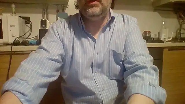 Snapshot of woww791 chatting on April 25, 2026, 10:29 pm woww791 online show from April 25, 2026, 10:29 pm