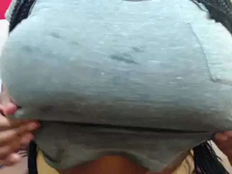 Snapshot of HotAFRICANBEAUTY chatting on March 21, 2025, 3:33 am HotAFRICANBEAUTY online show from March 21, 2025, 3:33 am