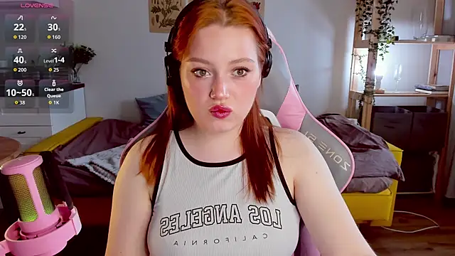 Sofy Benson online show from September 15, 2025, 11:21 am