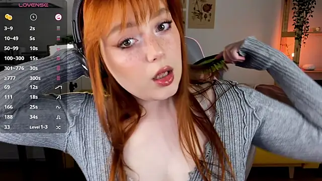 Snapshot of Sofy_Benson chatting on February 28, 2026, 1:12 pm Sofy Benson online show from February 28, 2026, 1:12 pm