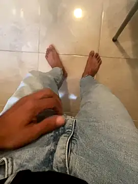 Snapshot of amyalaruz34ist chatting on October 25, 2025, 2:24 pm amyalaruz34ist online show from October 25, 2025, 2:24 pm