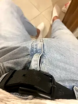 Snapshot of amyalaruz34ist chatting on November 4, 2025, 1:10 pm amyalaruz34ist online show from November 4, 2025, 1:10 pm