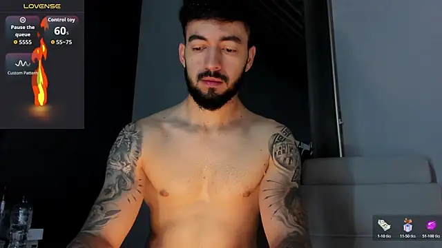 Snapshot of MarkWalker__ chatting on November 14, 2025, 9:52 am MarkWalker online show from November 14, 2025, 9:52 am