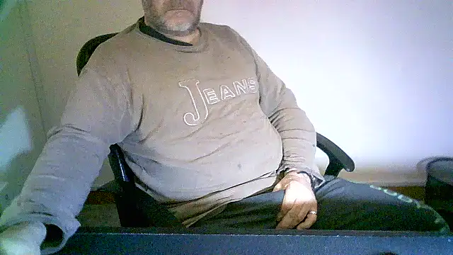 Snapshot of Greek_Passion chatting on February 12, 2026, 7:03 am Greek Passion online show from February 12, 2026, 7:03 am