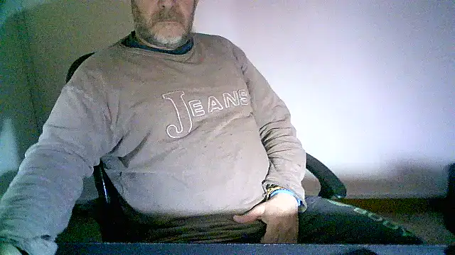 Snapshot of Greek_Passion chatting on February 22, 2026, 1:20 pm Greek Passion online show from February 22, 2026, 1:20 pm