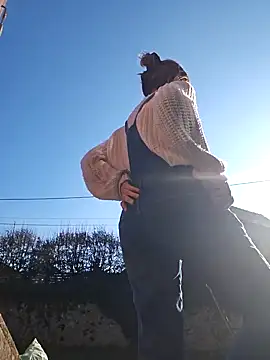 Lina lou4 online show from January 18, 2025, 12:57 pm