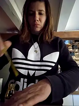 Lina lou4 online show from February 2, 2025, 2:13 pm