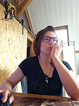 Lina lou4 online show from February 25, 2025, 11:41 am