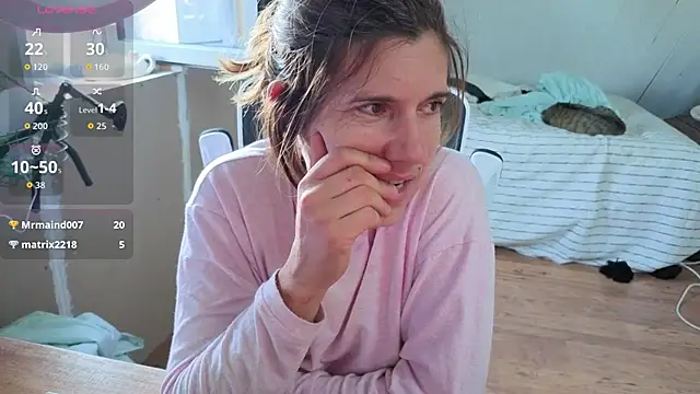 Lina lou4 online show from October 15, 2025, 3:56 pm