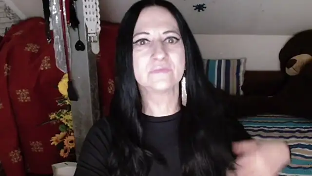 Snapshot of DebraMilf chatting on March 22, 2026, 2:15 am DebraMilf online show from March 22, 2026, 2:15 am