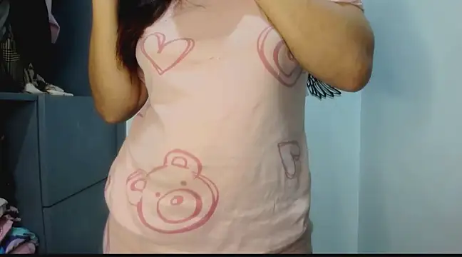 soooooANGEL online show from February 25, 2025, 12:58 am