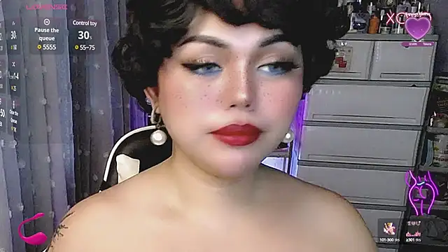 cherry RED5 online show from December 2, 2024, 5:37 am