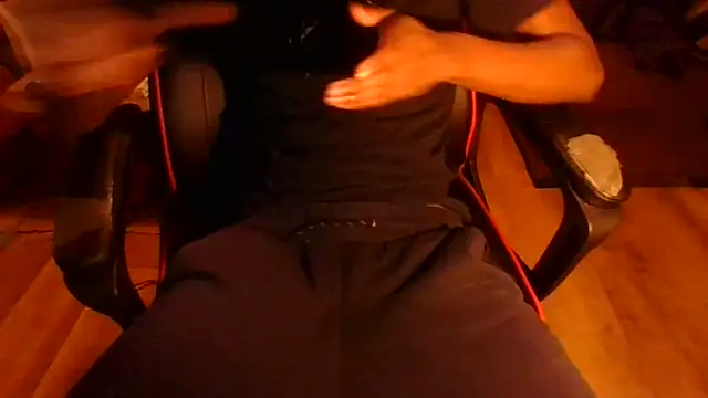 Snapshot of psychapleasure chatting on February 10, 2026, 5:39 pm psychapleasure online show from February 10, 2026, 5:39 pm