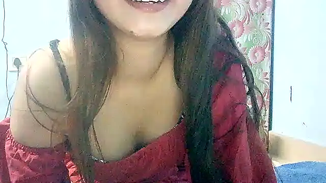 lovelydesi21 online show from January 20, 2025, 4:01 pm