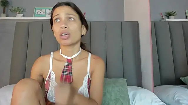 cora 22 online show from October 28, 2025, 12:41 pm