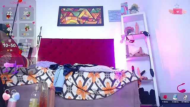 louise nails online show from November 23, 2025, 1:55 pm