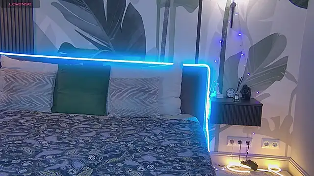 RubyValen online show from February 3, 2025, 1:09 am