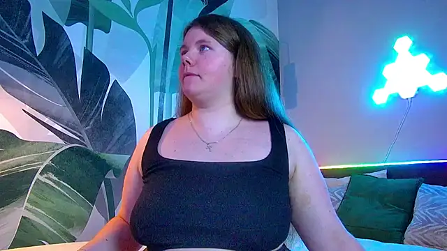 RubyValen online show from October 20, 2025, 1:17 am