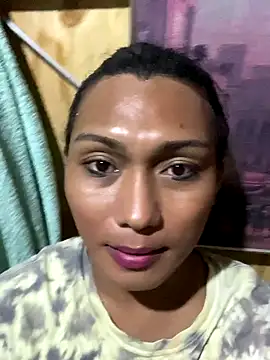 Snapshot of Topangel69 chatting on October 1, 2025, 8:37 pm Topangel69 online show from October 1, 2025, 8:37 pm