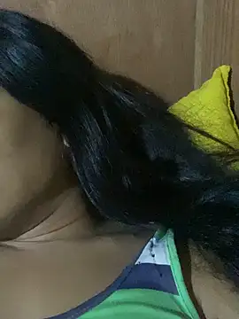 Snapshot of Topangel69 chatting on February 2, 2026, 7:23 pm Topangel69 online show from February 2, 2026, 7:23 pm