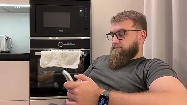 Snapshot of Bear_bear_ chatting on January 6, 2026, 3:05 pm Bear bear online show from January 6, 2026, 3:05 pm