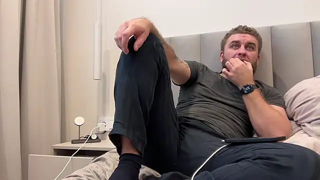 Snapshot of Bear_bear_ chatting on March 7, 2026, 1:30 pm Bear bear online show from March 7, 2026, 1:30 pm