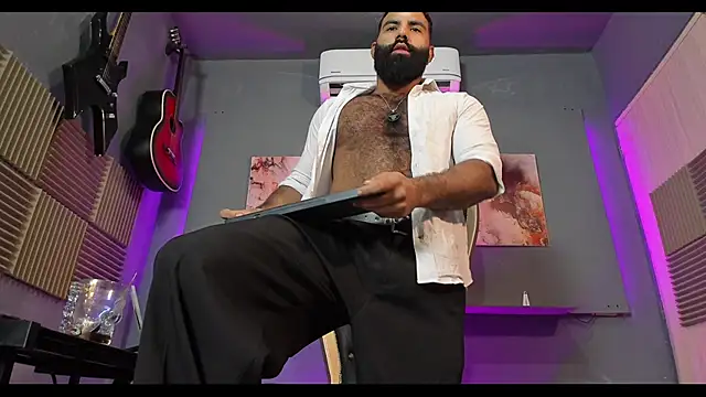 BeardAndrew online show from March 20, 2025, 6:08 am