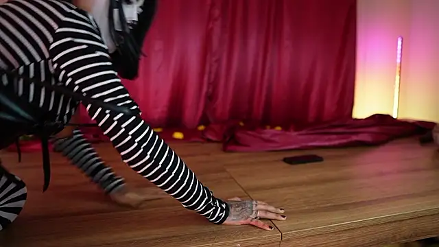 Snapshot of Scarlett_collins02 chatting on February 15, 2026, 7:51 am Scarlett collins02 online show from February 15, 2026, 7:51 am