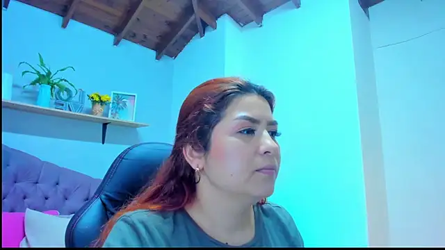 Gretta Queen online show from April 8, 2026, 6:30 pm