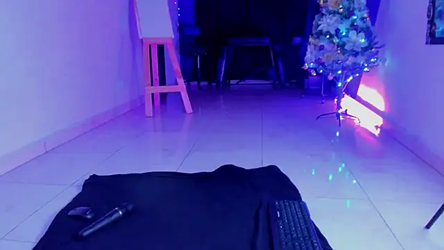 Snapshot of ink_demonxxx chatting on December 5, 2025, 2:09 am ink demonxxx online show from December 5, 2025, 2:09 am