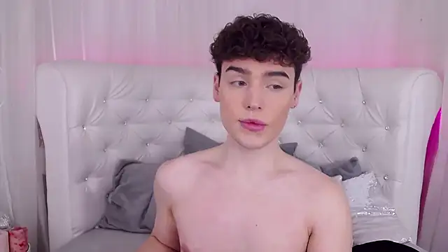 Snapshot of RobbyCharming chatting on October 17, 2025, 3:42 am RobbyCharming online show from October 17, 2025, 3:42 am