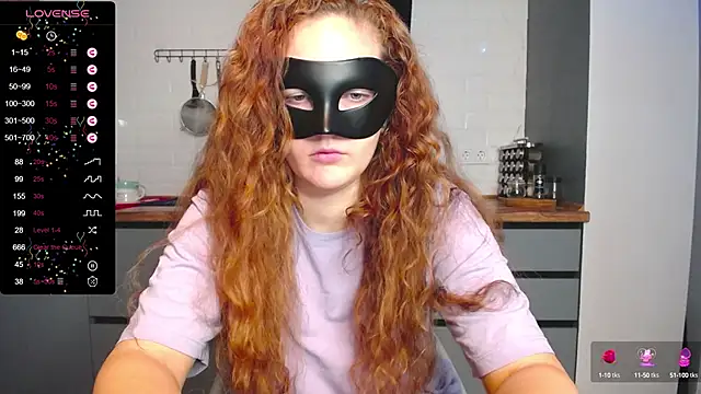 Snapshot of BubbbleGumm chatting on January 21, 2025, 7:28 pm BubbbleGumm online show from January 21, 2025, 7:28 pm